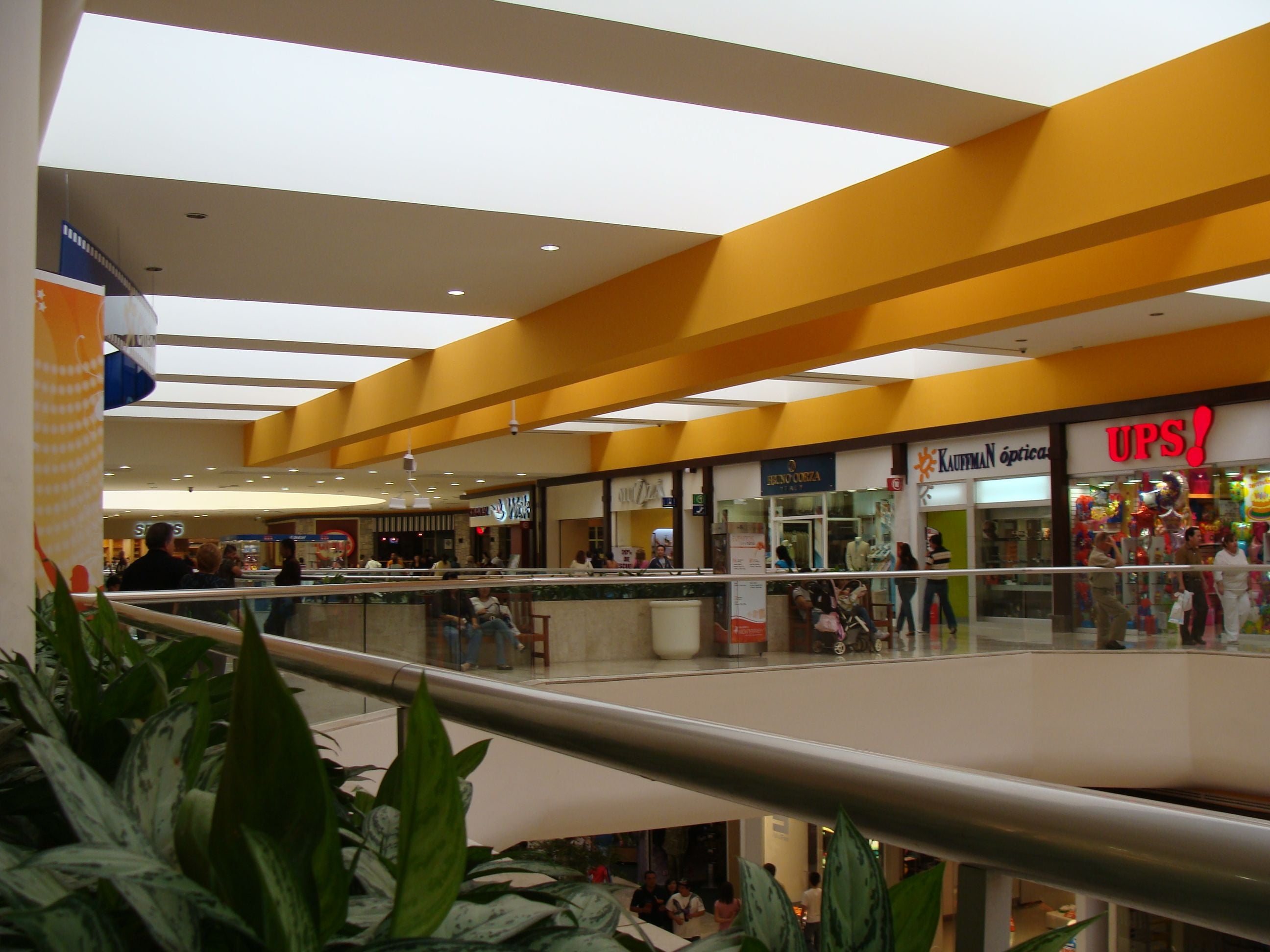 Publicidad en Galerías Monterrey